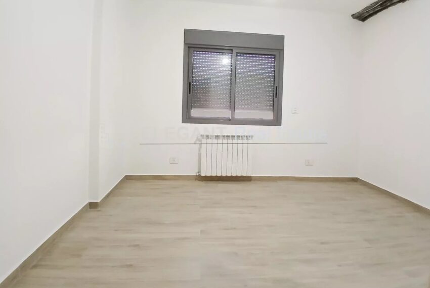 Picture-84266631-5-watermark