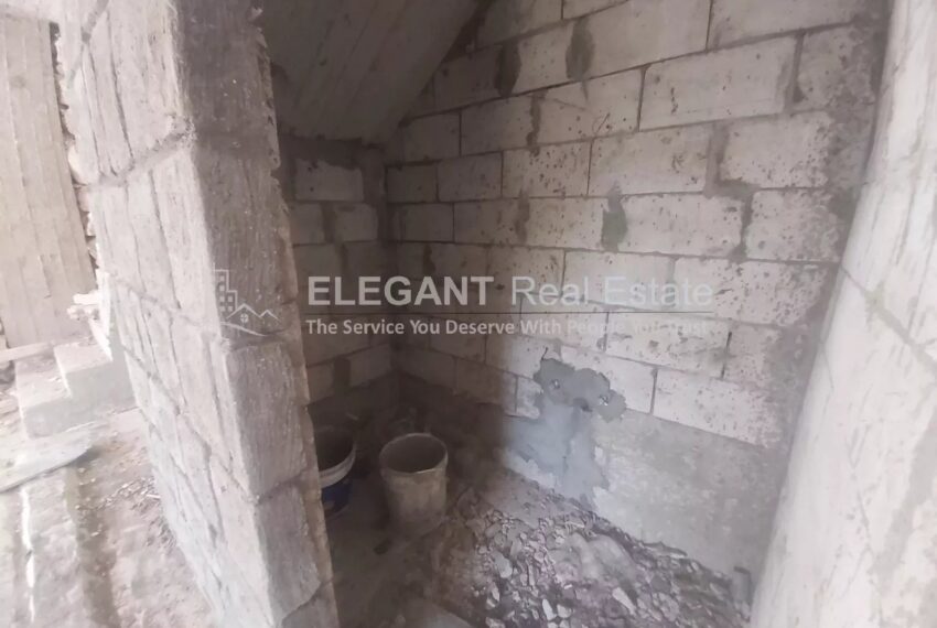 Picture-84842435-5-watermark