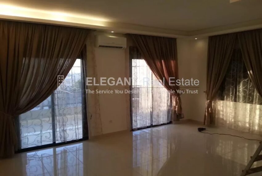 Picture-84987488-4-watermark