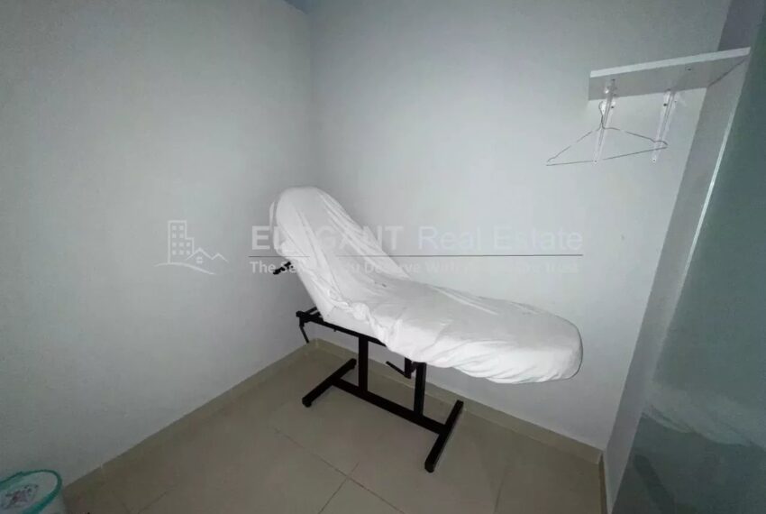 Picture-85066281-7-watermark