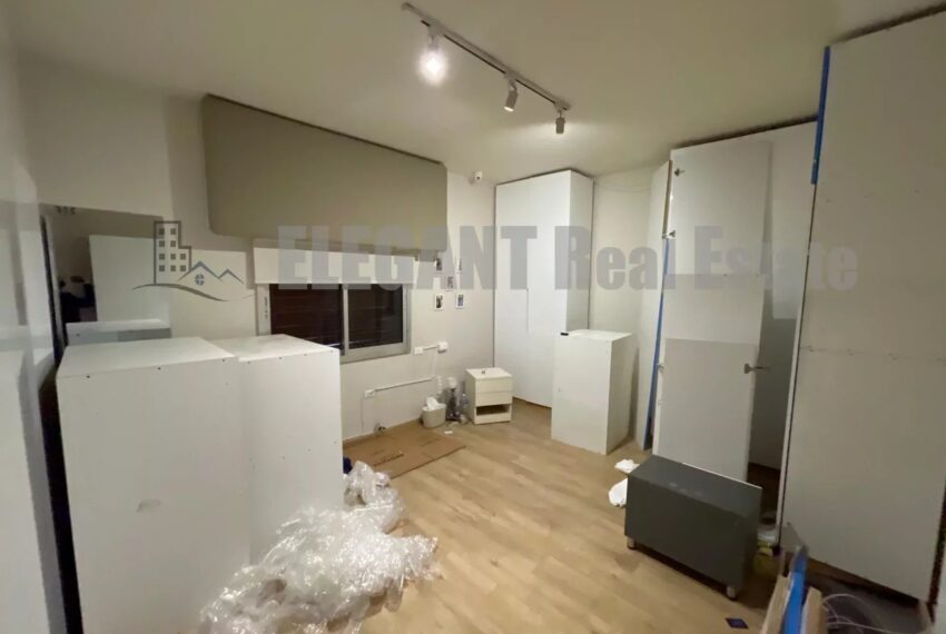 Picture-85629340-9-watermark