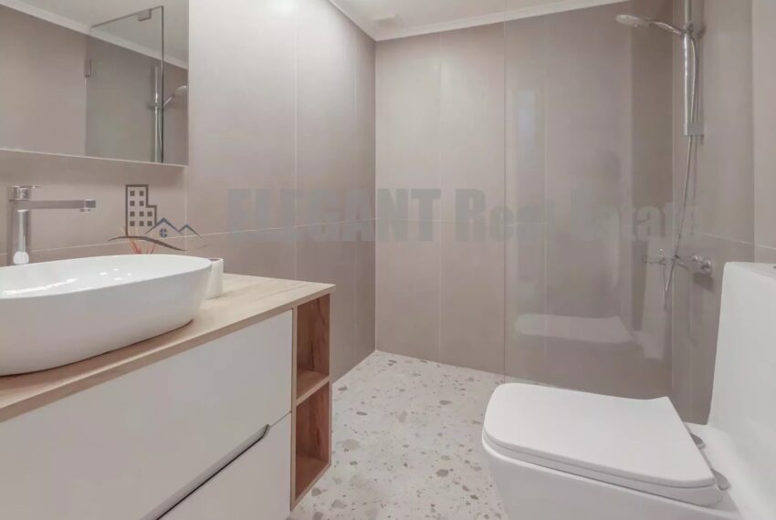 Picture-85937149-5-watermark