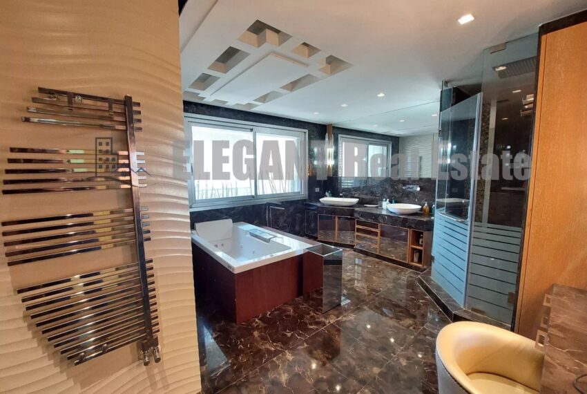 Picture-86018580-24-watermark